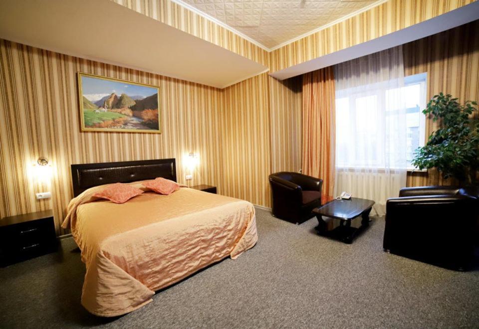Silk Road Lodge Biszkek Zewnętrze zdjęcie